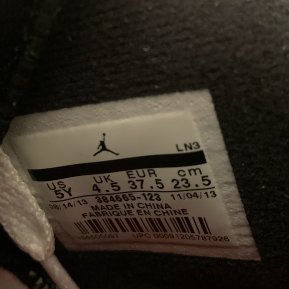 Jordan Retro 6 Size 5Y or Women’s 6.5 - Picture 7 of 10